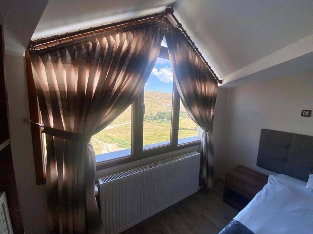 Zuemruet Palas Otel Erciyes Bagian luar foto